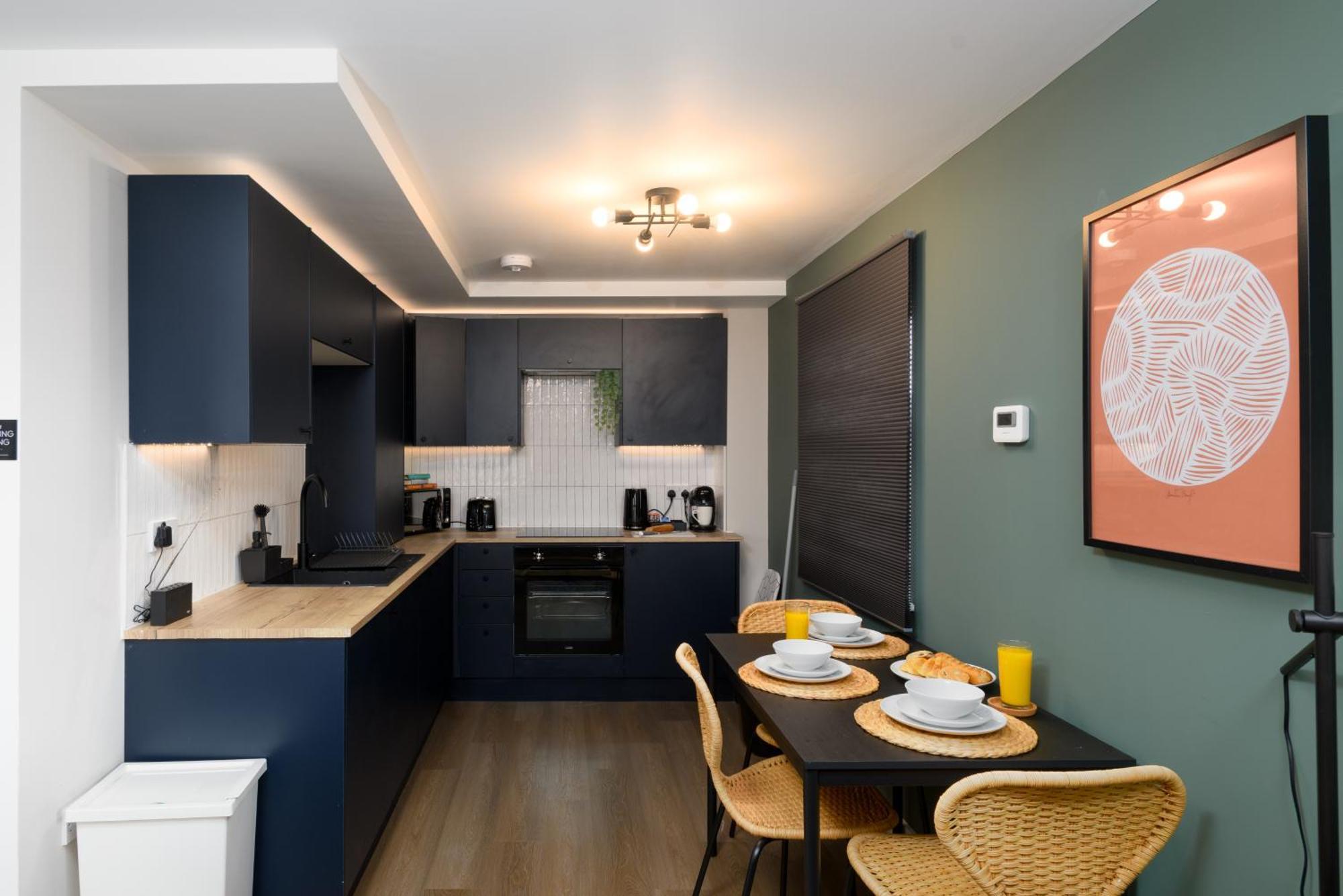 Benjamin Suite By Koya Homes - 3 Double Bedroom Apartment, Cardiff City Centre, Free Parking Exterior foto